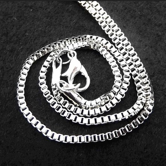 NWT BJ Leaf Necklace   - Picture 3 of 5